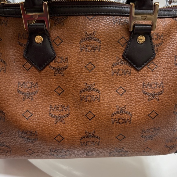 MCM Chocolate Leather Boston - Picture 7 of 14